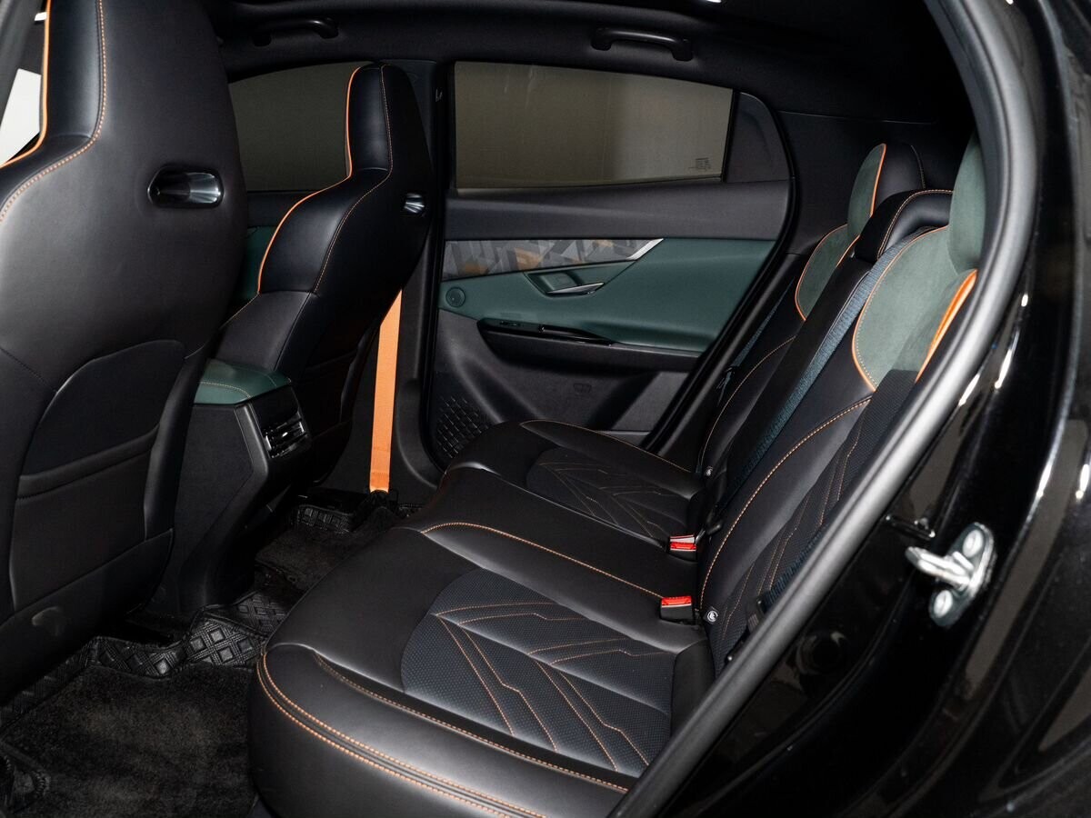 Changan UNI-T 2023 - фото автомобиля