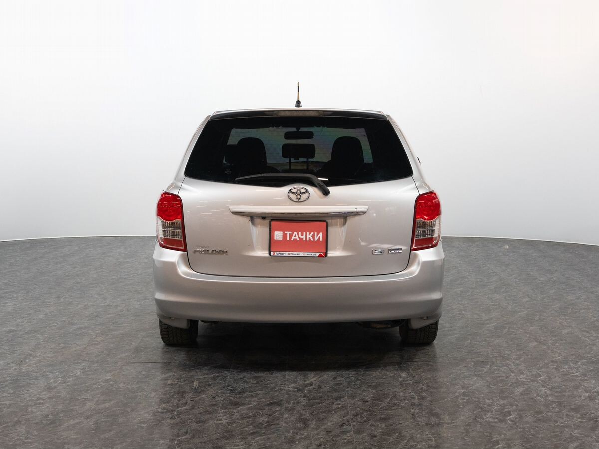Toyota Corolla Fielder 2012 - фото автомобиля
