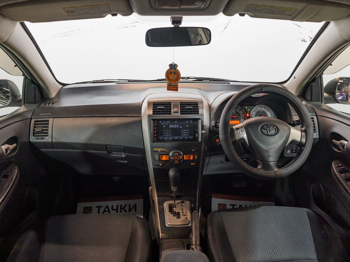 Toyota Corolla Fielder 2012 - фото автомобиля