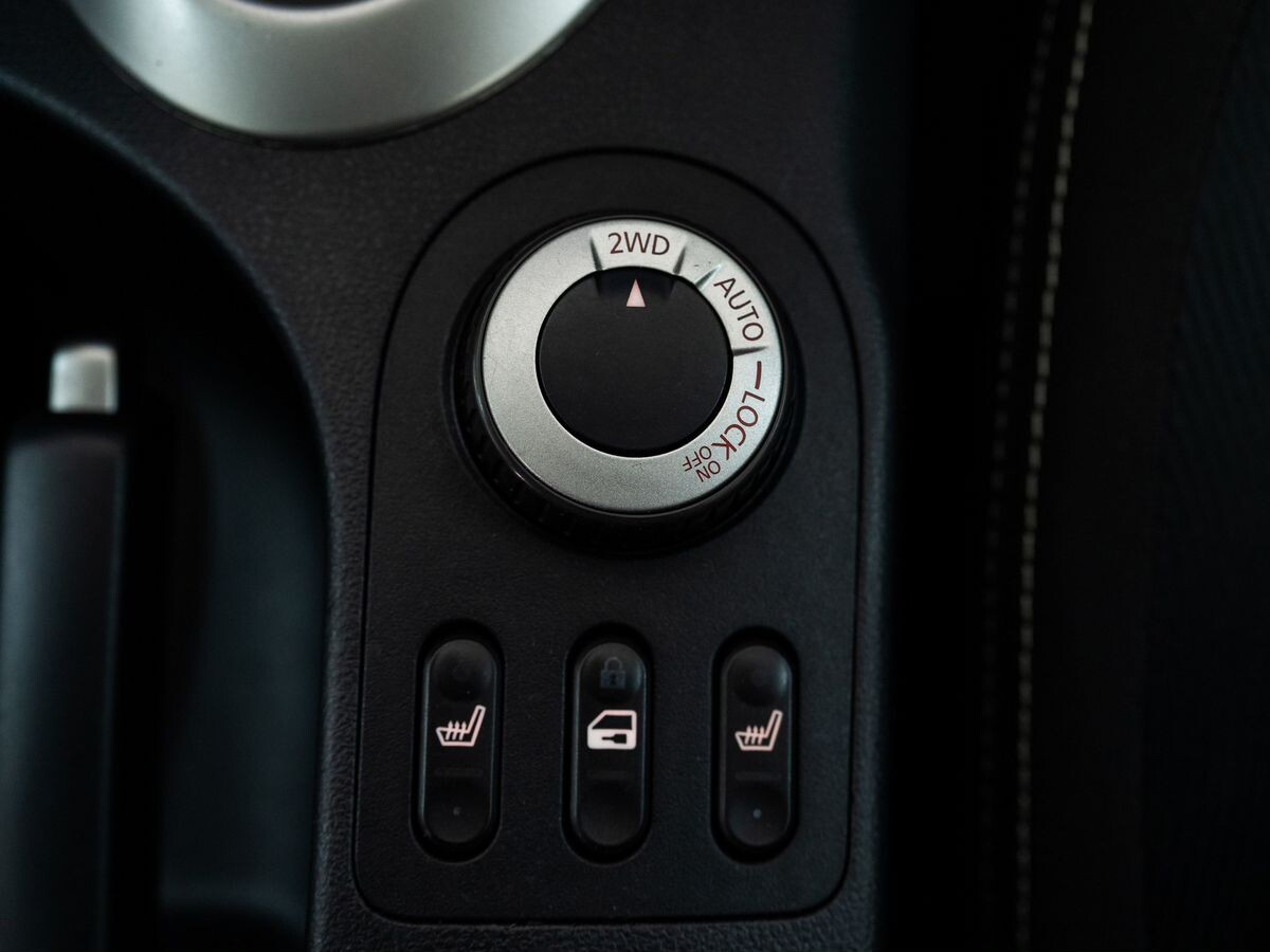 Nissan Qashqai 2010 - фото автомобиля