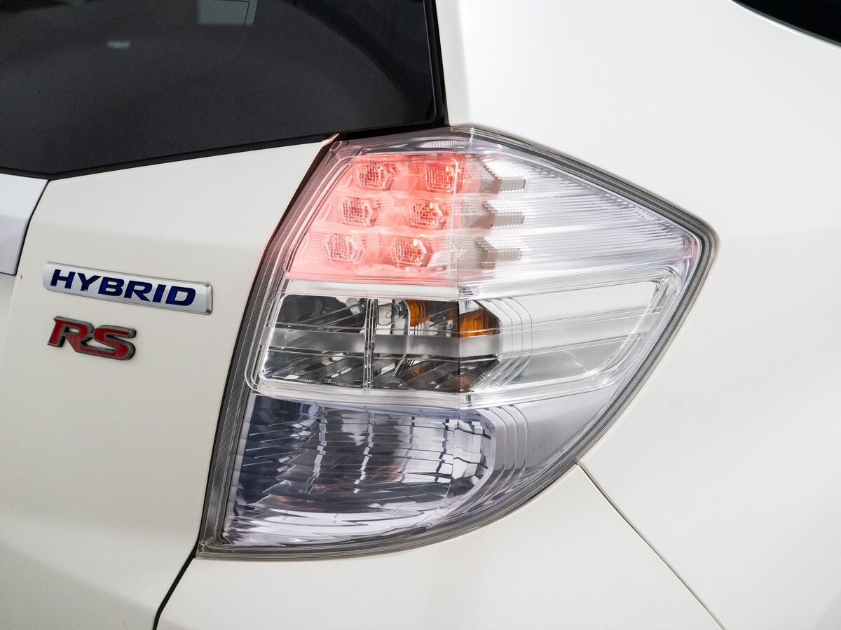 Honda Fit 2011 - фото автомобиля