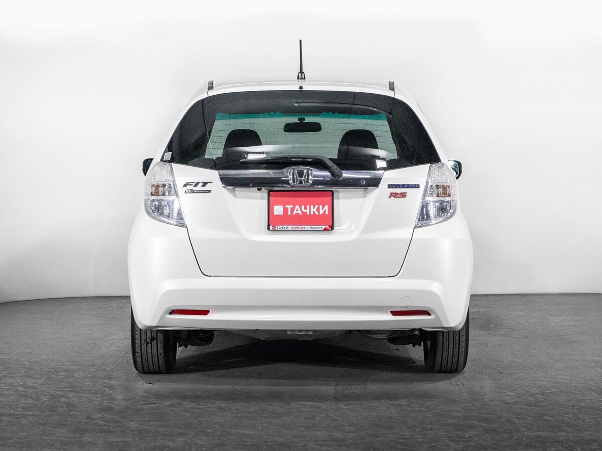 Honda Fit 2011 - фото автомобиля