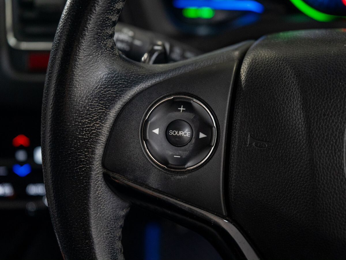 Honda Vezel 2014 - фото автомобиля
