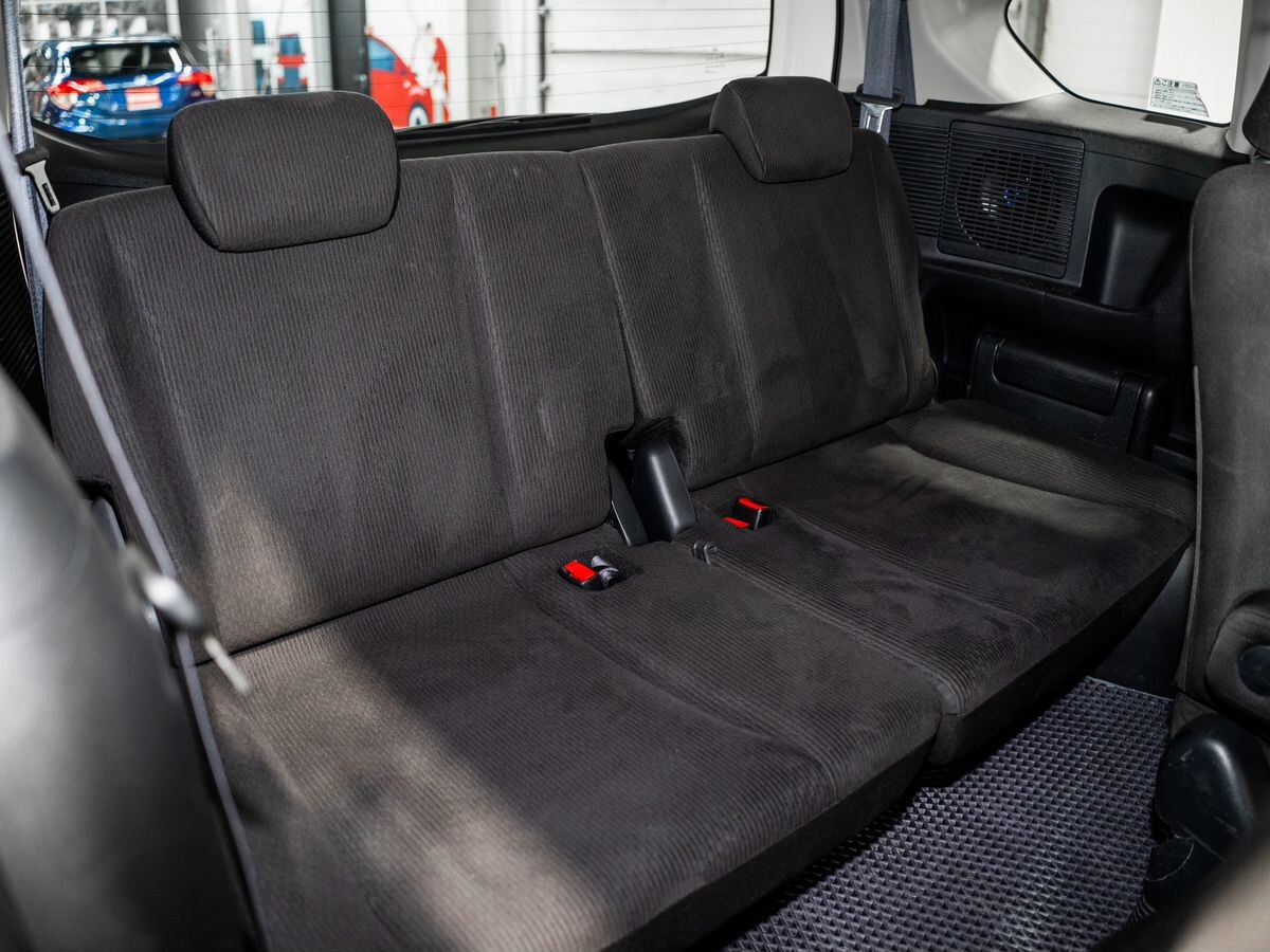 Honda Freed 2011 - фото автомобиля