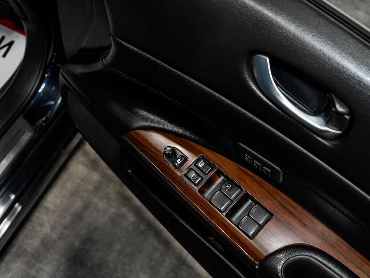 Nissan Teana 2009 - фото автомобиля