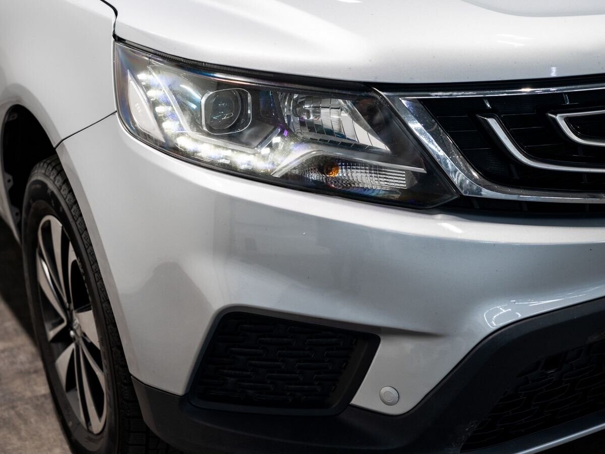 Geely Emgrand X7 2019 - фото автомобиля