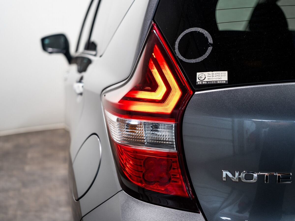 Nissan Note 2018 - фото автомобиля