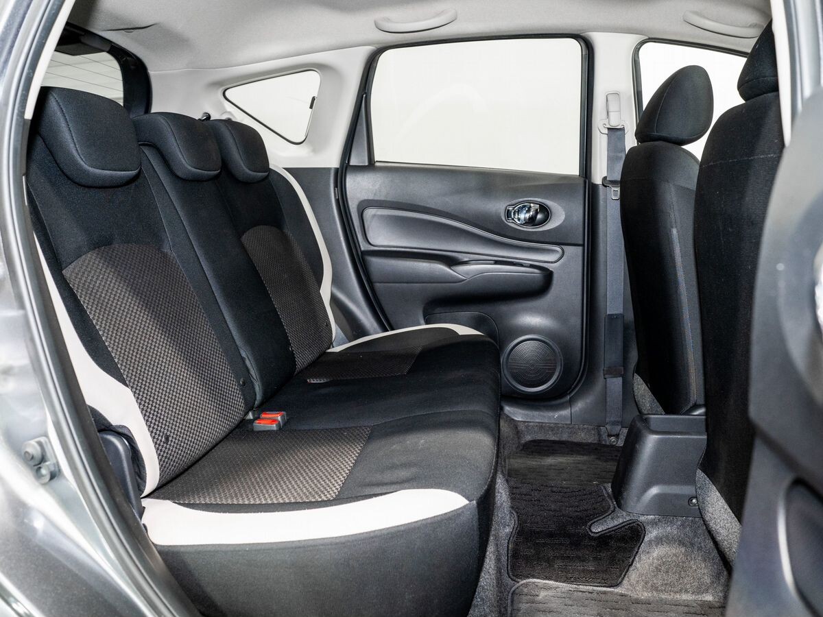 Nissan Note 2018 - фото автомобиля