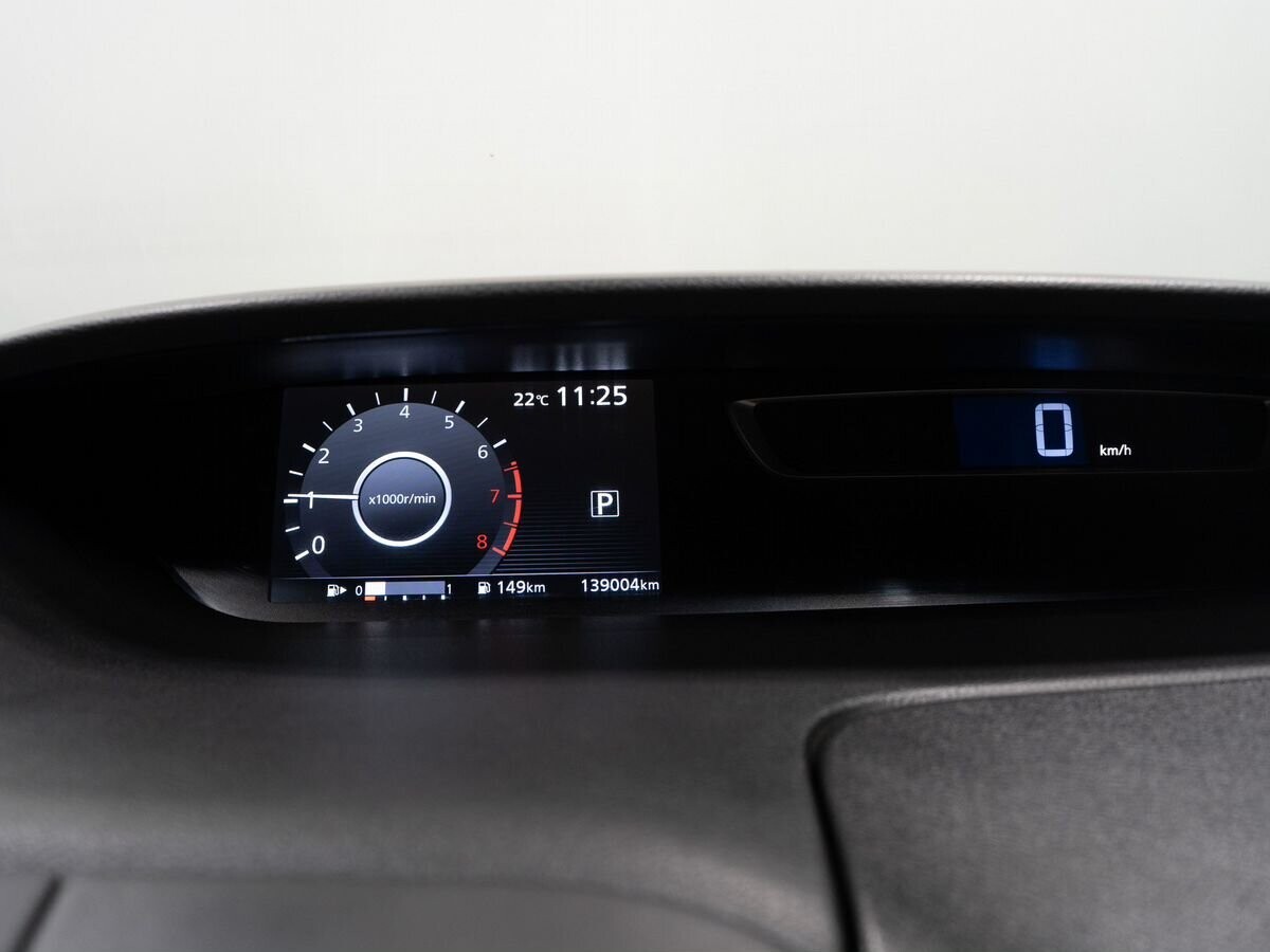 Nissan Serena 2016 - фото автомобиля