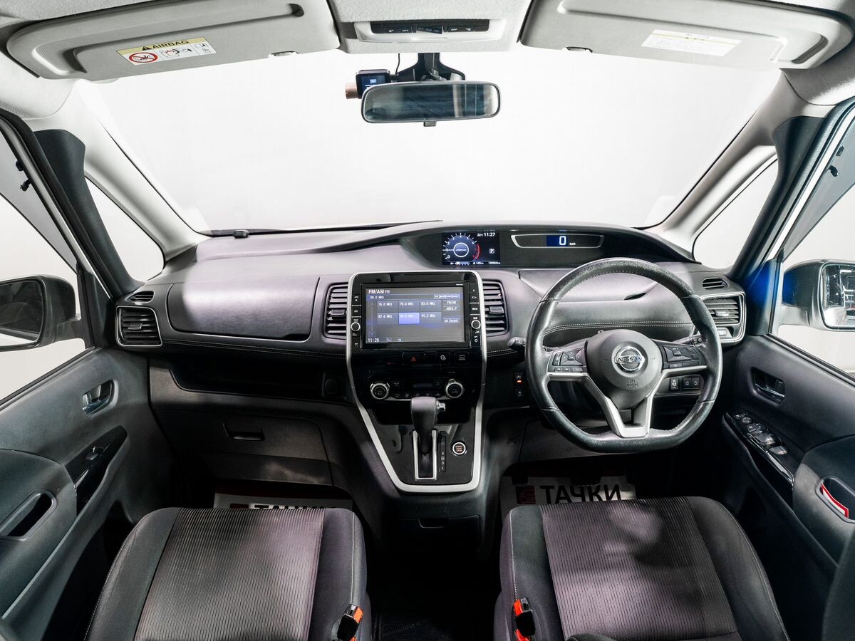 Nissan Serena 2016 - фото автомобиля