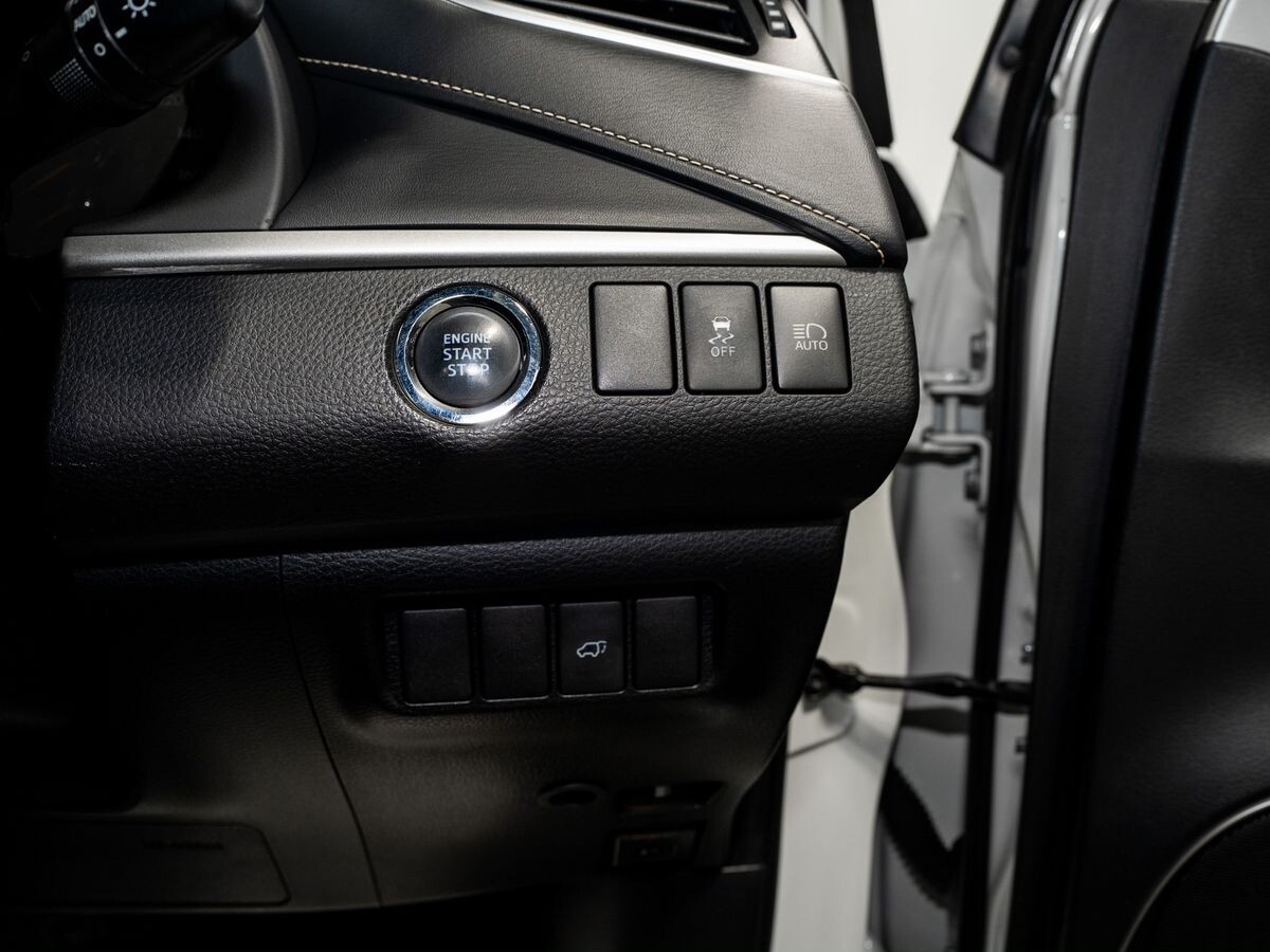Toyota Harrier 2014 - фото автомобиля