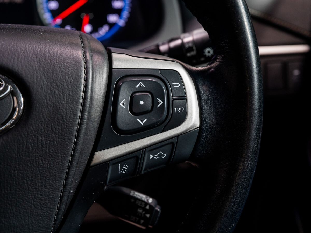 Toyota Harrier 2014 - фото автомобиля