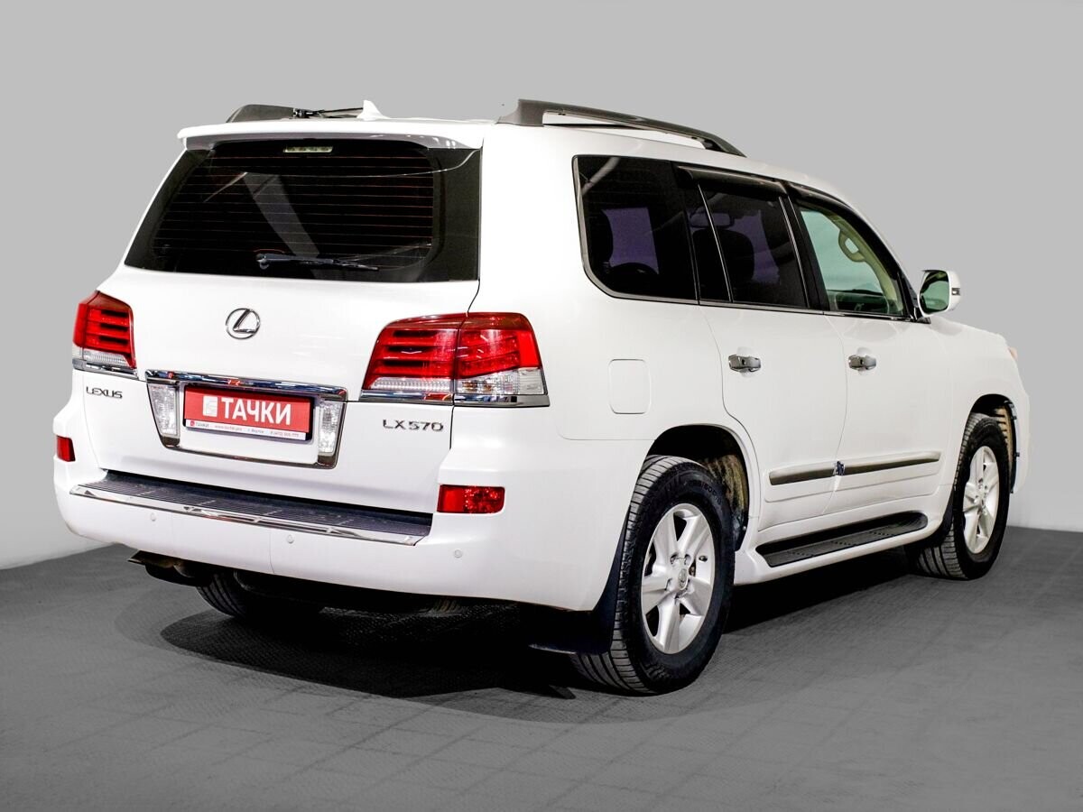Lexus LX570 2013 - фото автомобиля