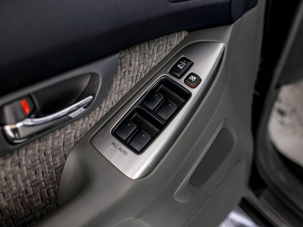 Toyota Land Cruiser Prado 2008 - фото автомобиля