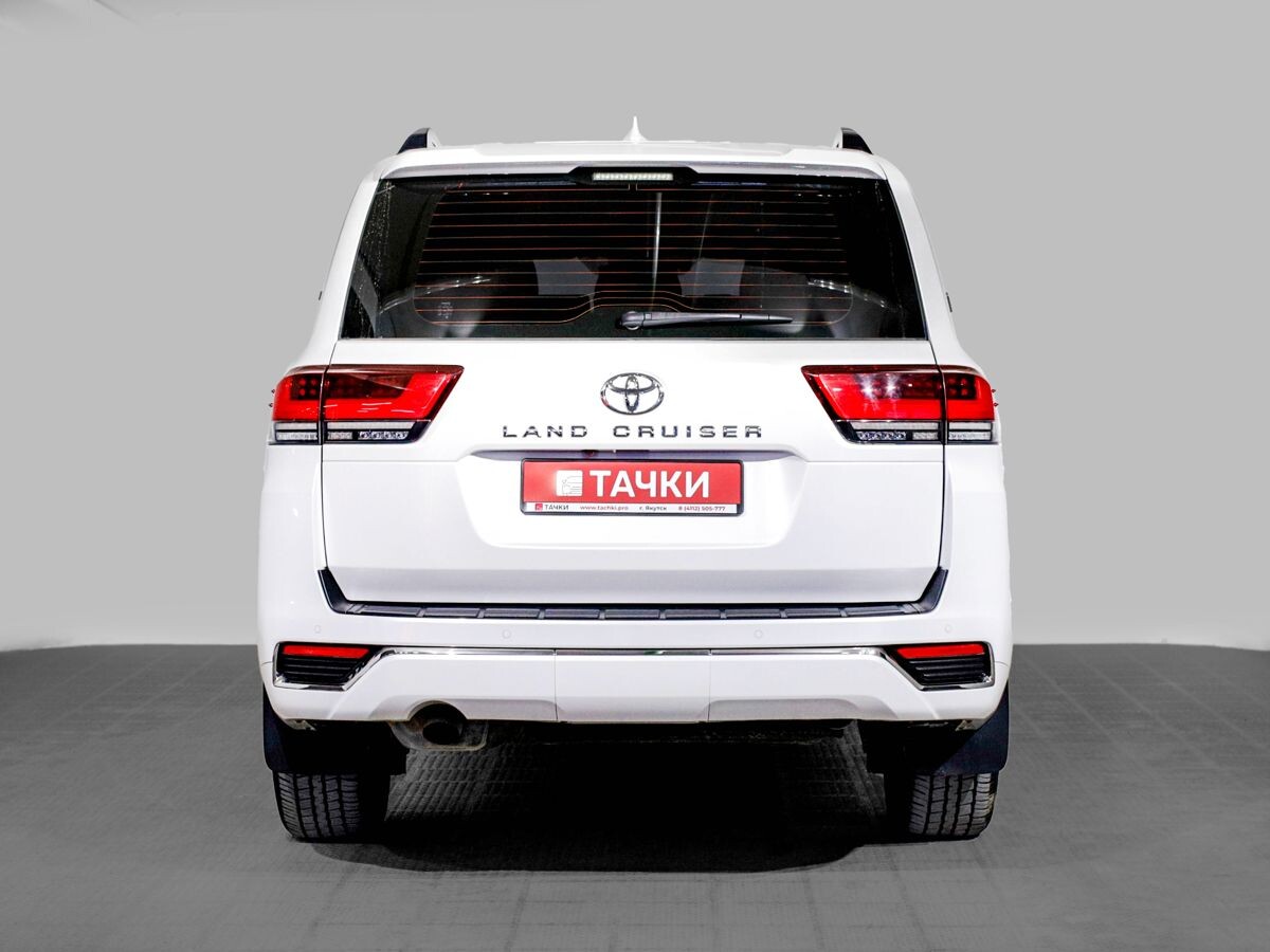 Toyota Land Cruiser 2021 - фото автомобиля
