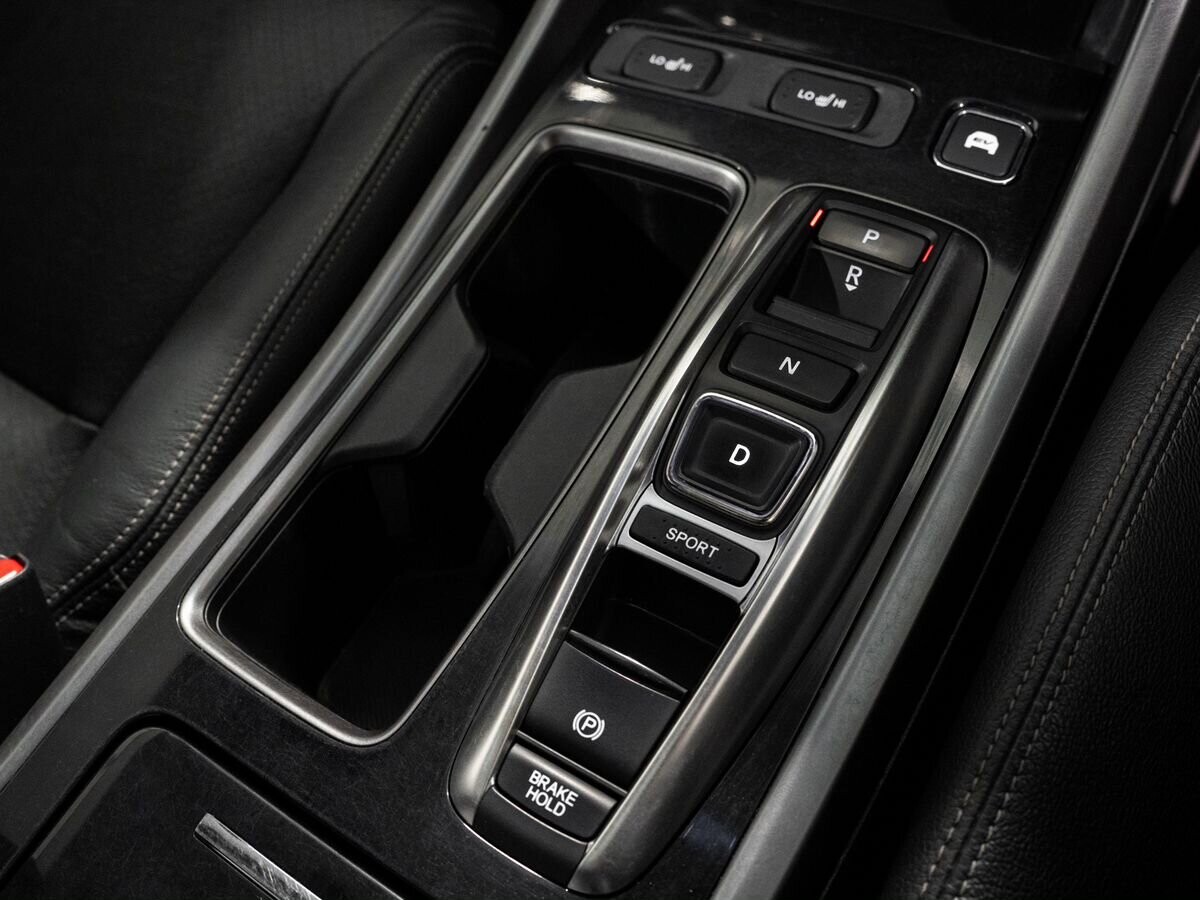 Honda Accord 2019 - фото автомобиля