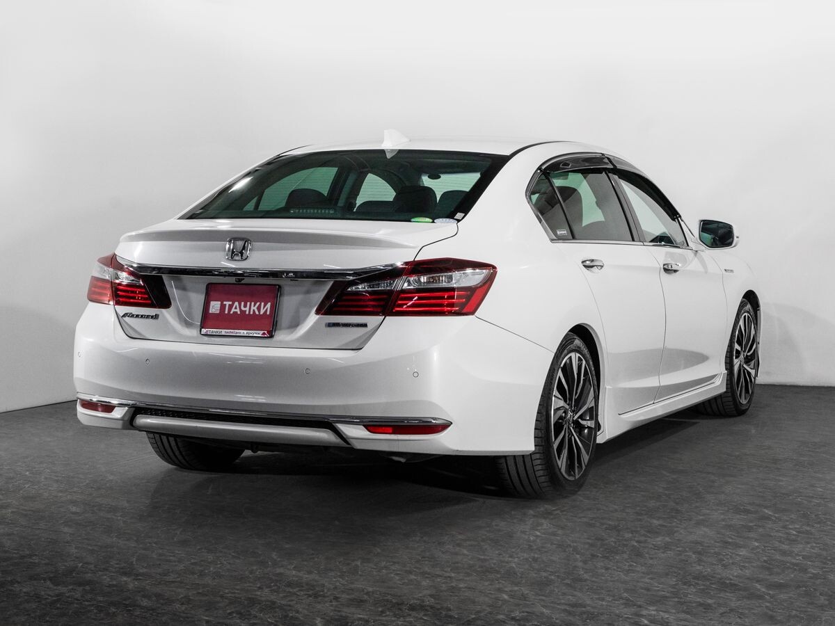 Honda Accord 2019 - фото автомобиля