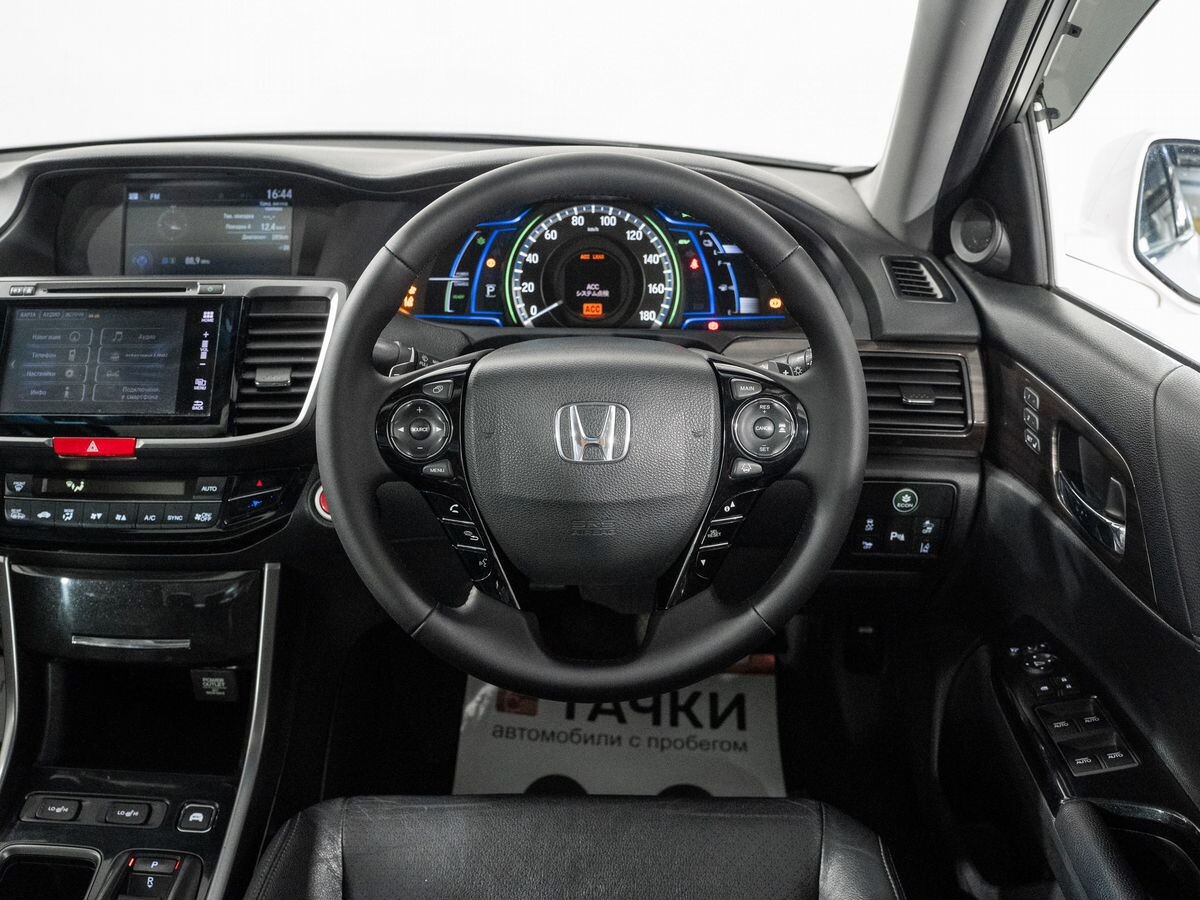 Honda Accord 2019 - фото автомобиля