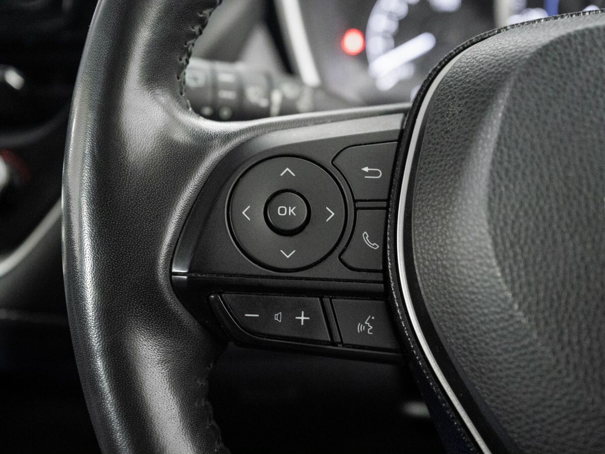Toyota Corolla 2019 - фото автомобиля