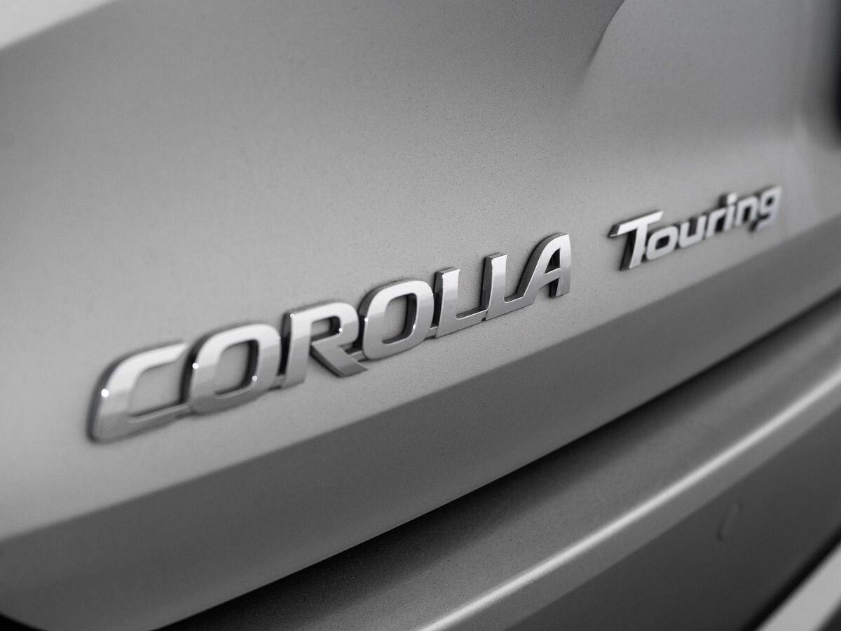 Toyota Corolla 2019 - фото автомобиля