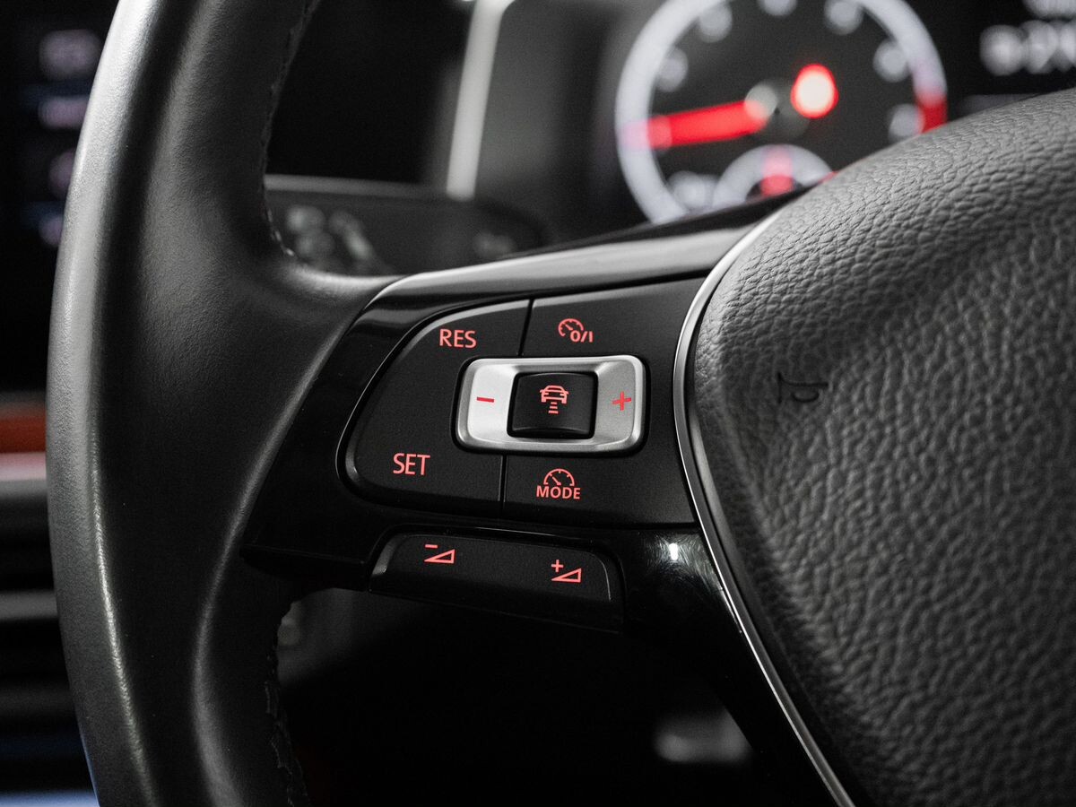 Volkswagen Polo 2018 - фото автомобиля