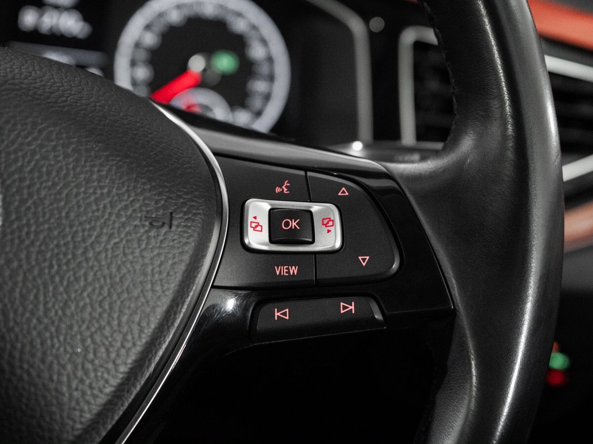 Volkswagen Polo 2018 - фото автомобиля