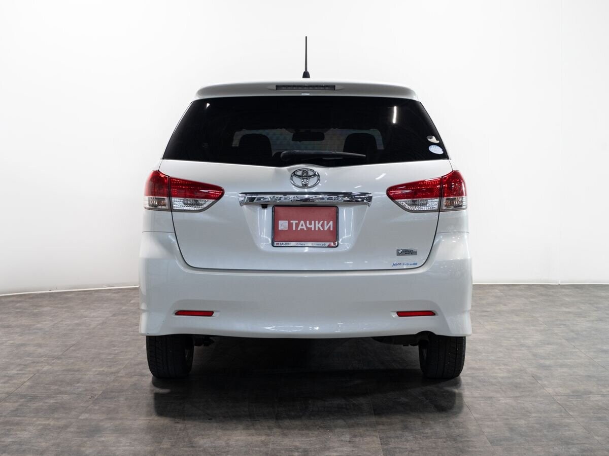 Toyota Wish 2009 - фото автомобиля