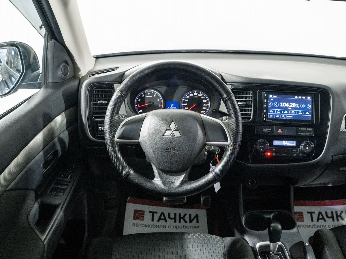 Mitsubishi Outlander 2013 - фото автомобиля