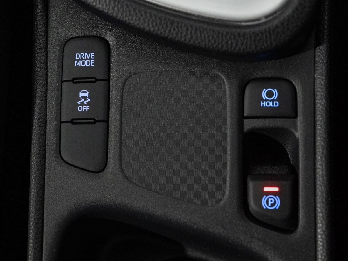 Toyota Yaris Cross 2021 - фото автомобиля
