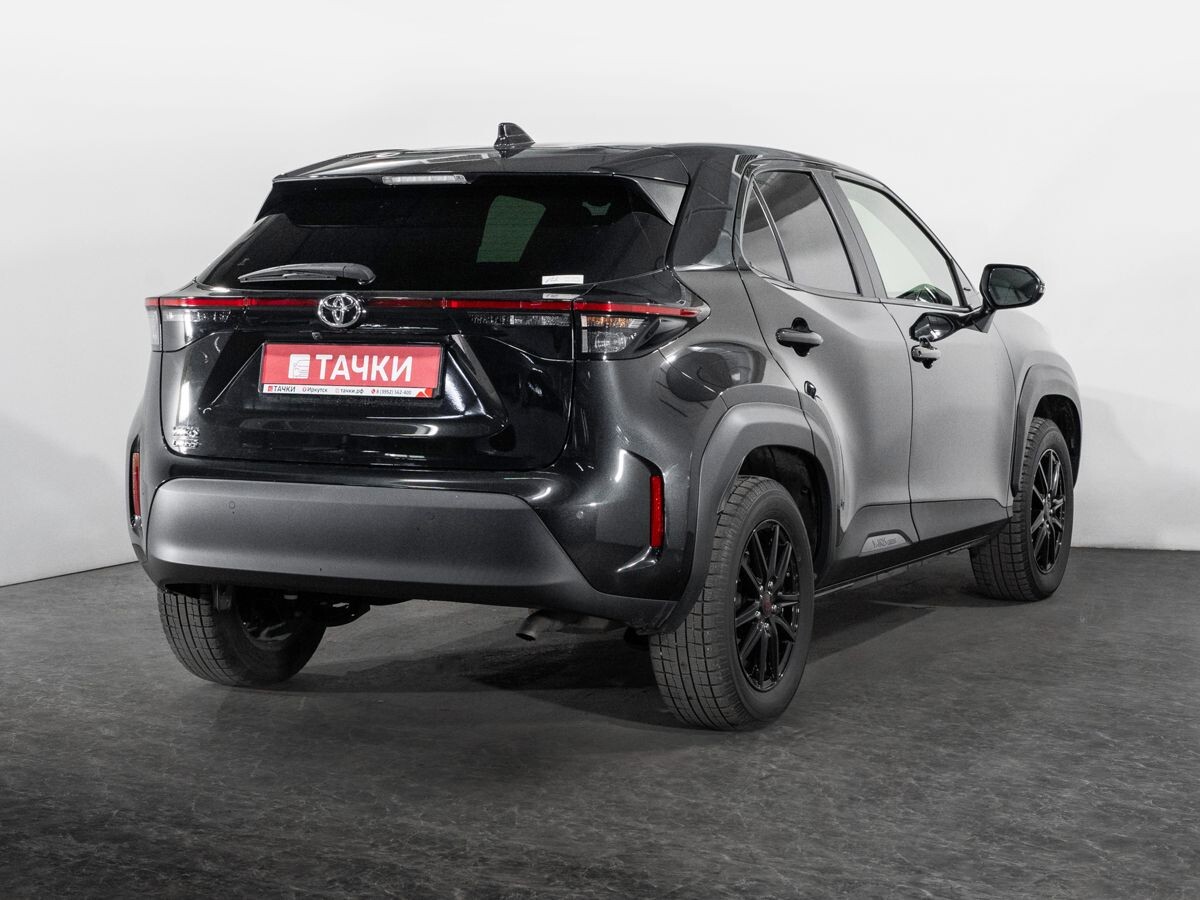 Toyota Yaris Cross 2021 - фото автомобиля