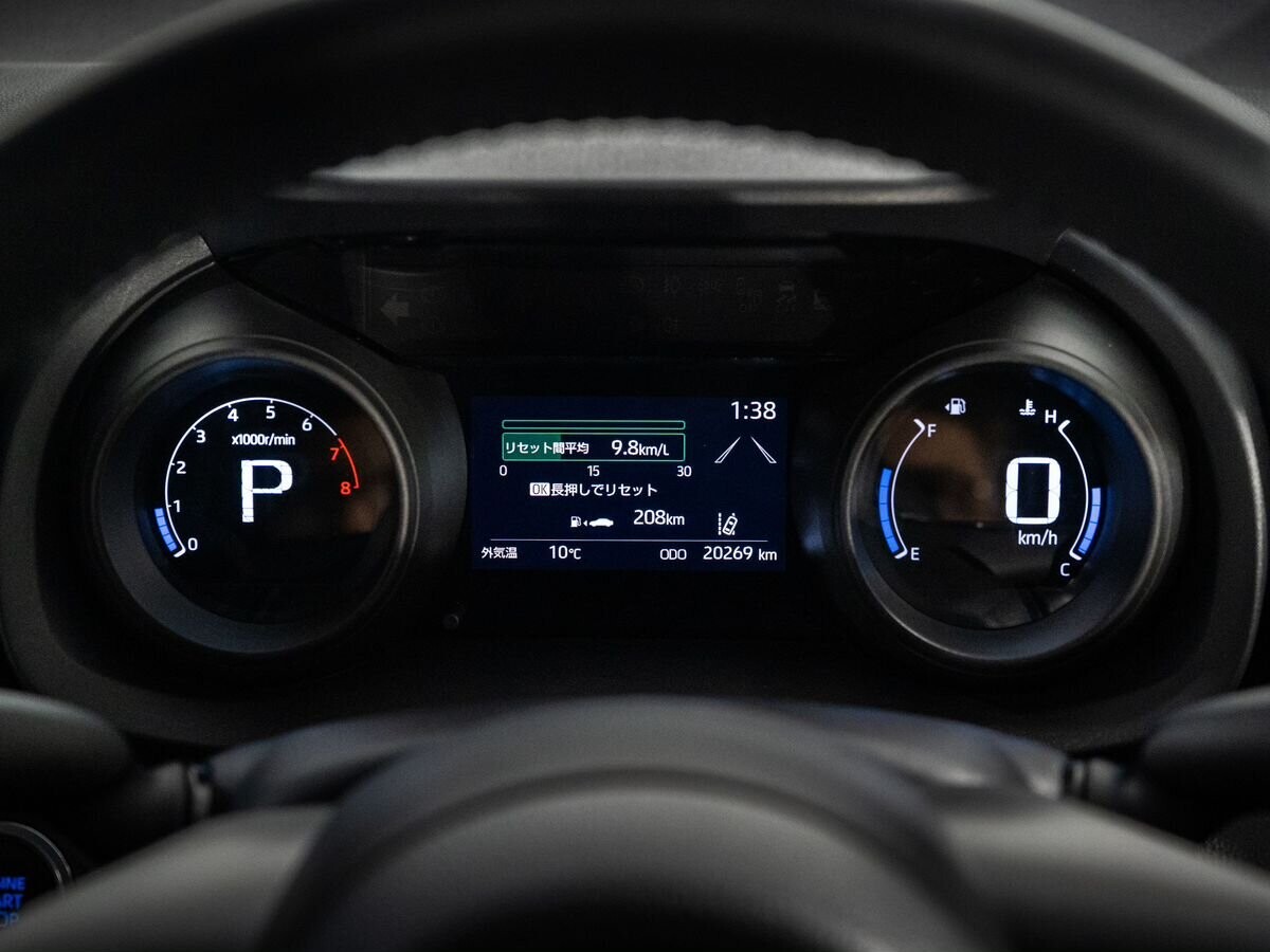 Toyota Yaris Cross 2021 - фото автомобиля