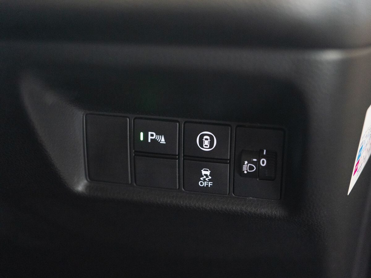Honda Fit 2020 - фото автомобиля
