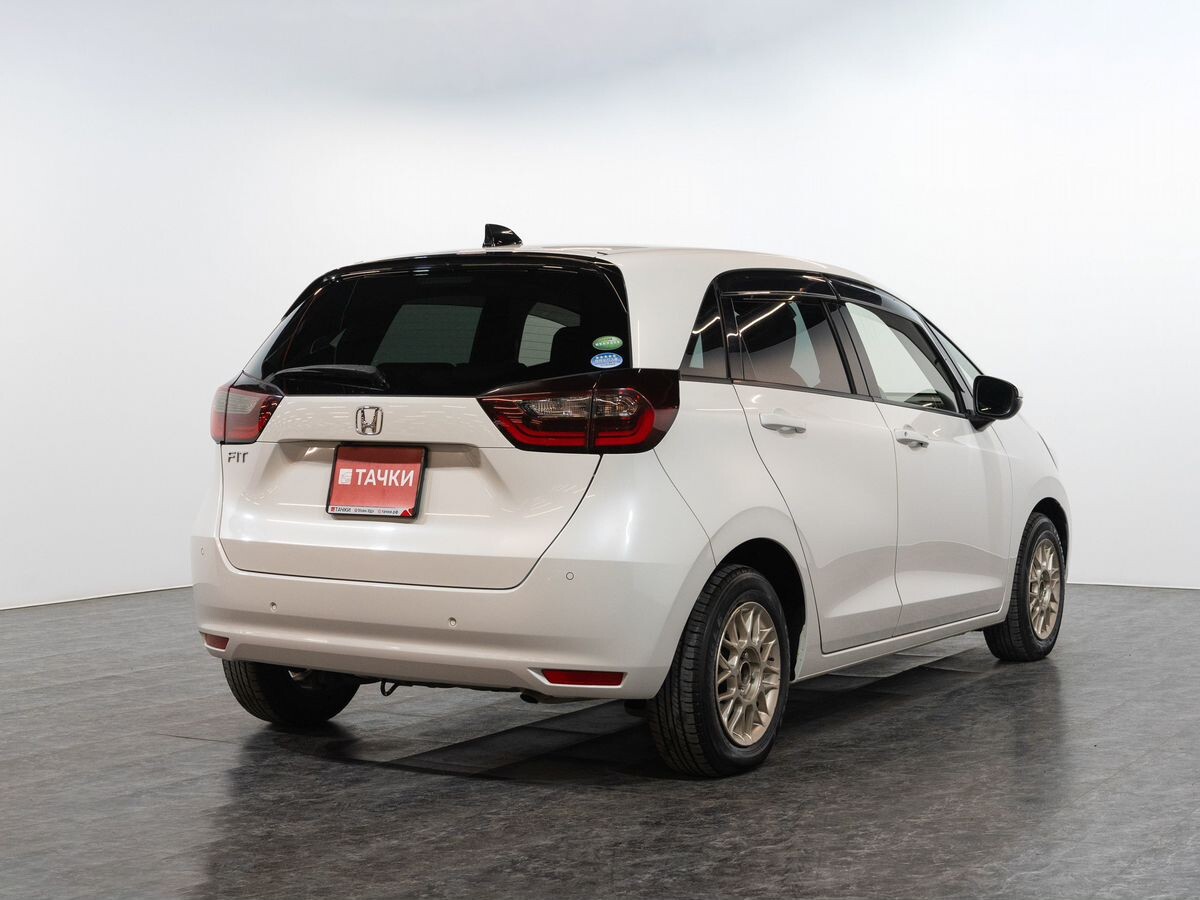 Honda Fit 2020 - фото автомобиля