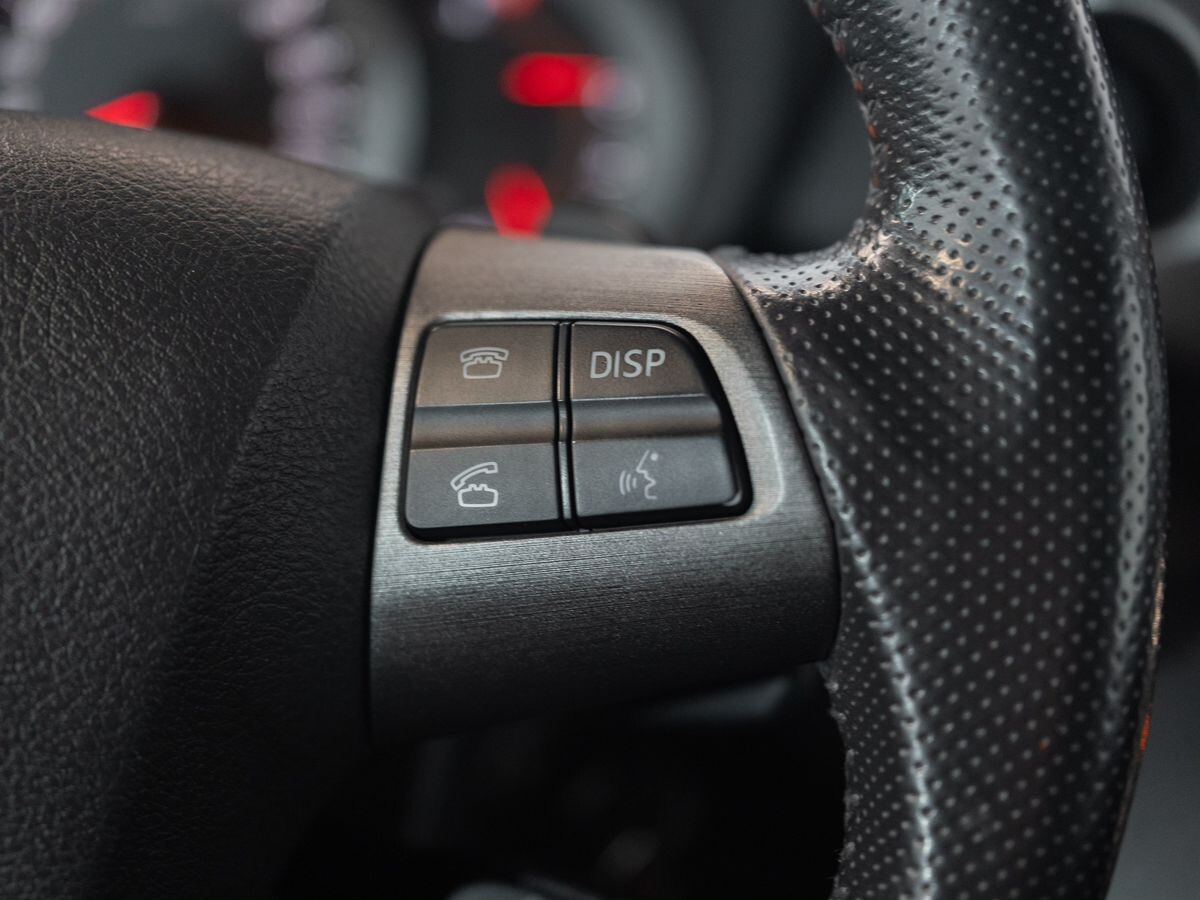 Toyota RAV4 2011 - фото автомобиля