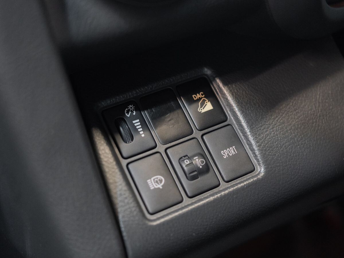 Toyota RAV4 2011 - фото автомобиля