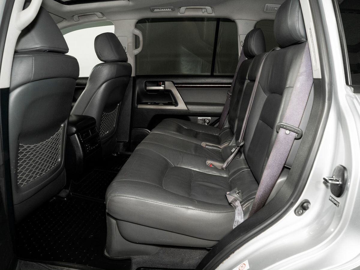 Toyota Land Cruiser 2008 - фото автомобиля