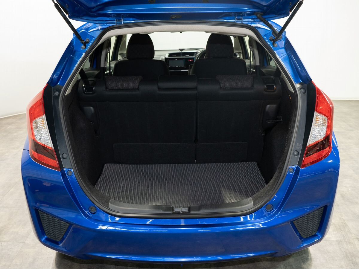 Honda Fit 2017 - фото автомобиля