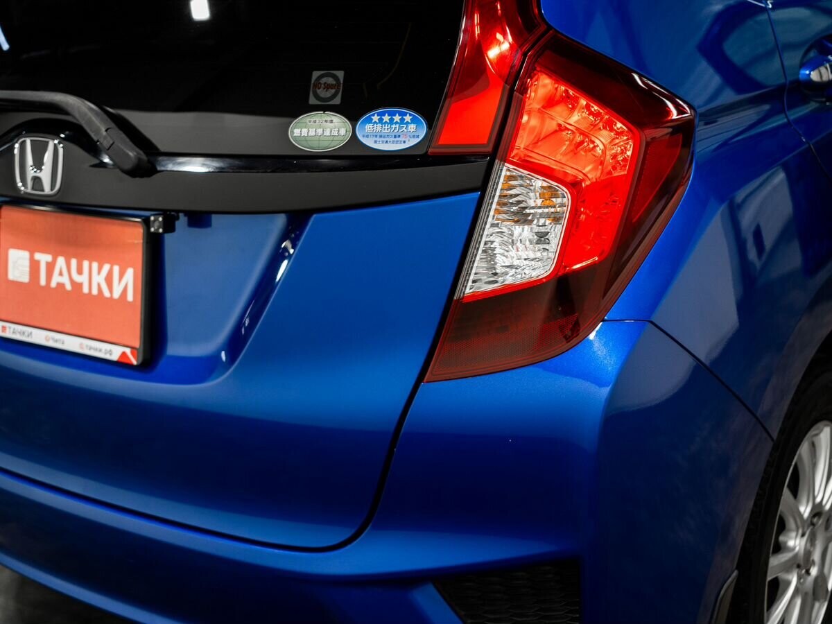 Honda Fit 2017 - фото автомобиля