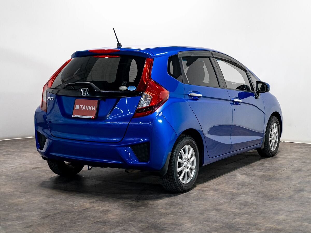 Honda Fit 2017 - фото автомобиля
