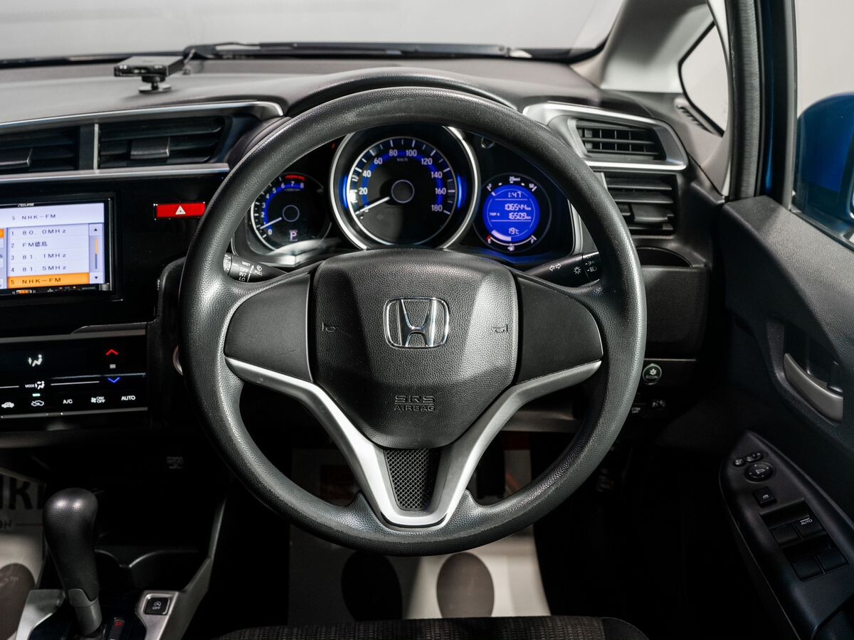Honda Fit 2017 - фото автомобиля