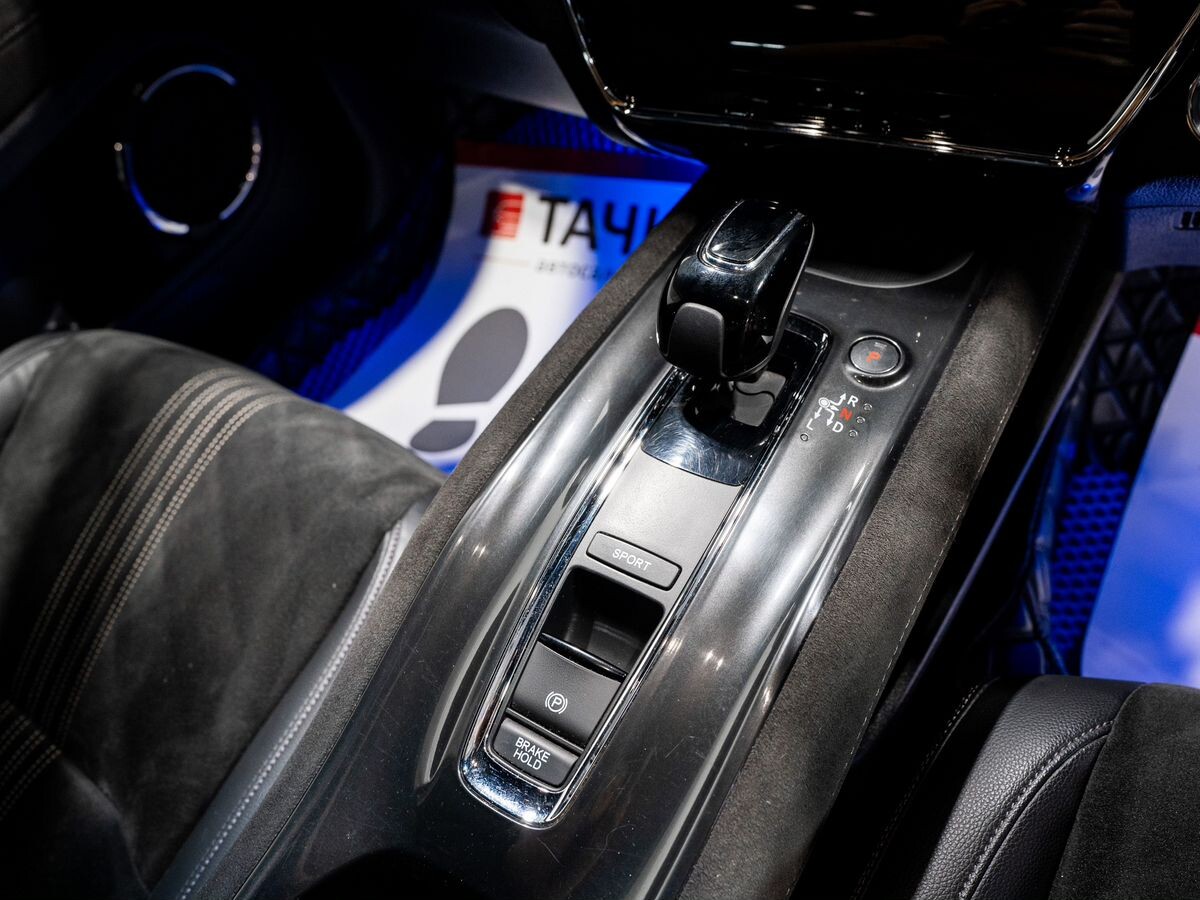 Honda Vezel 2018 - фото автомобиля