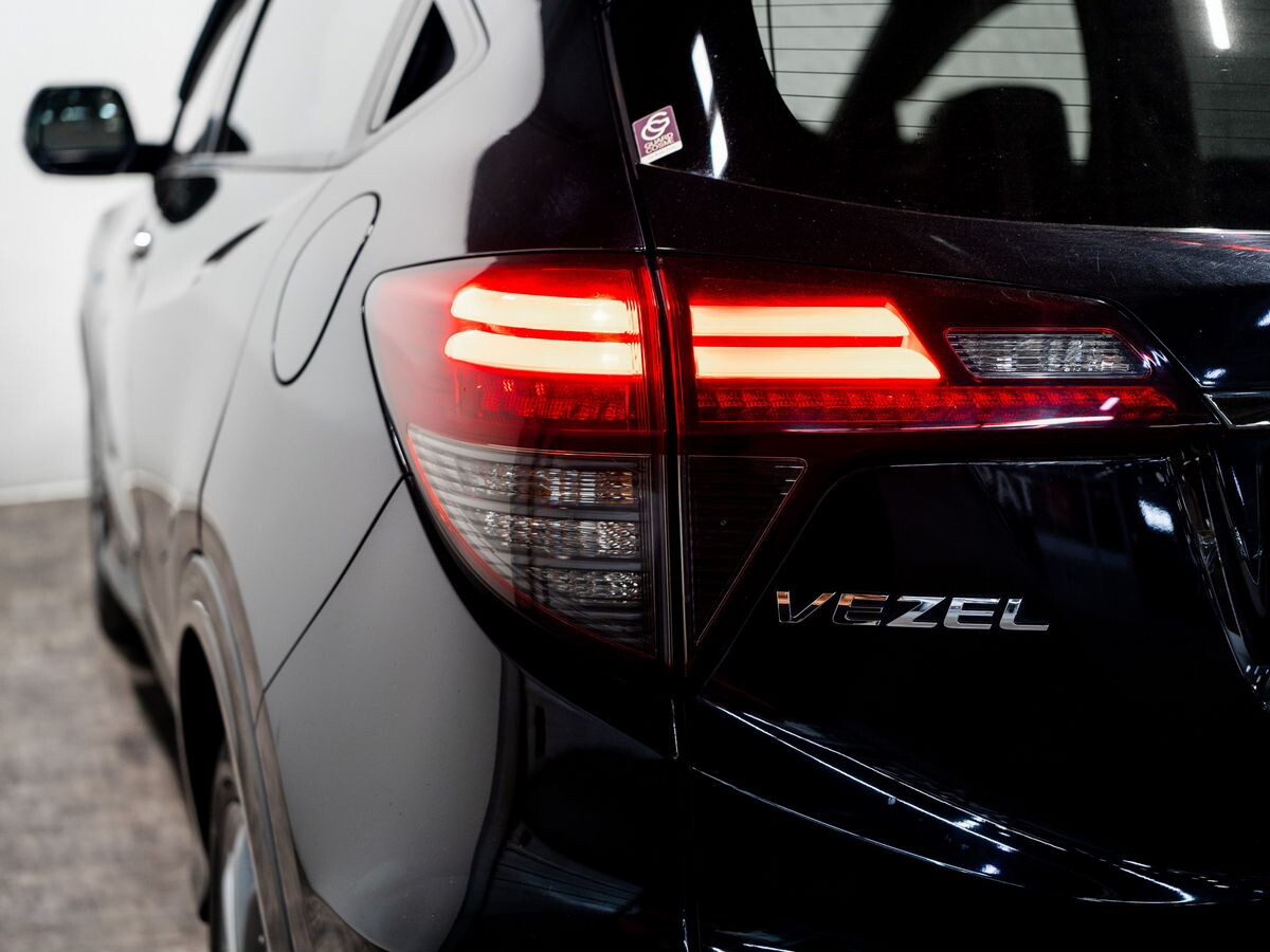 Honda Vezel 2018 - фото автомобиля
