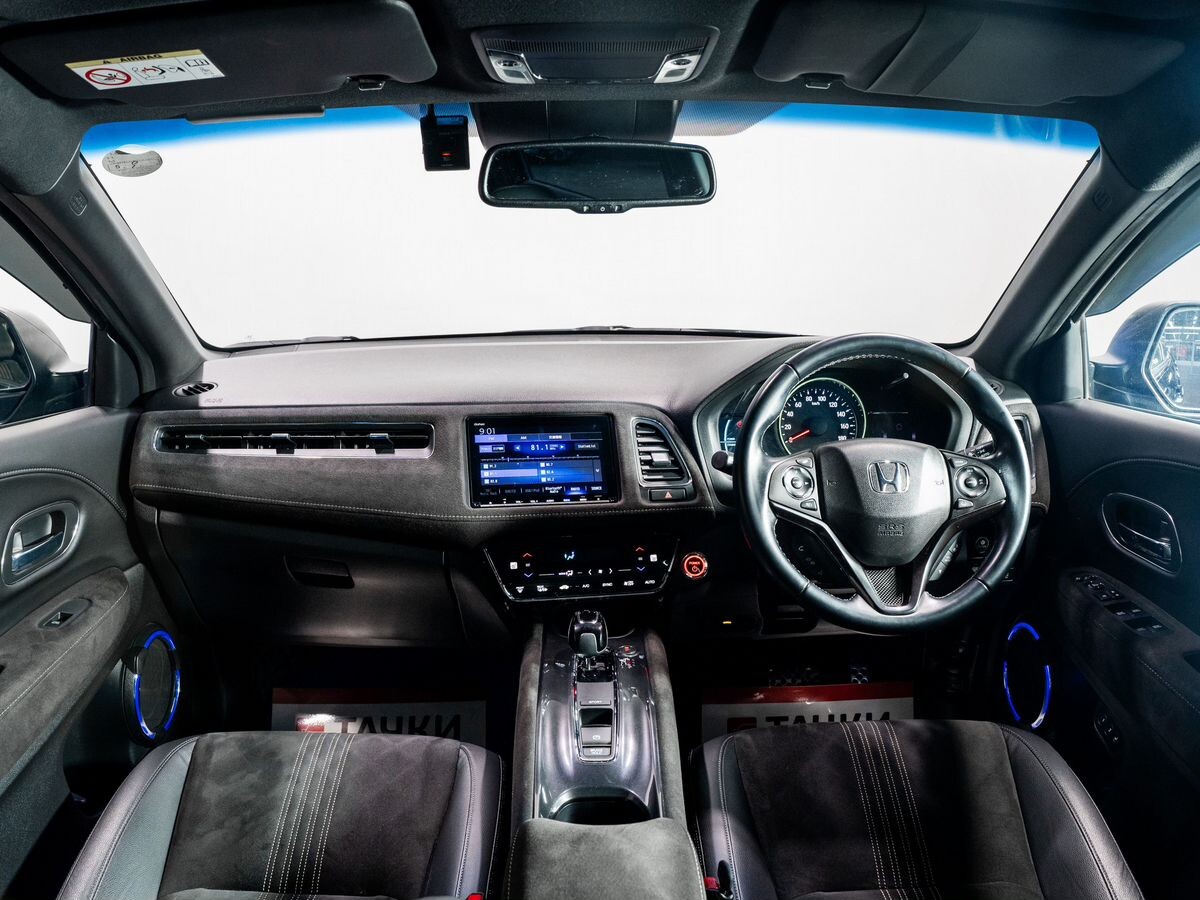 Honda Vezel 2018 - фото автомобиля