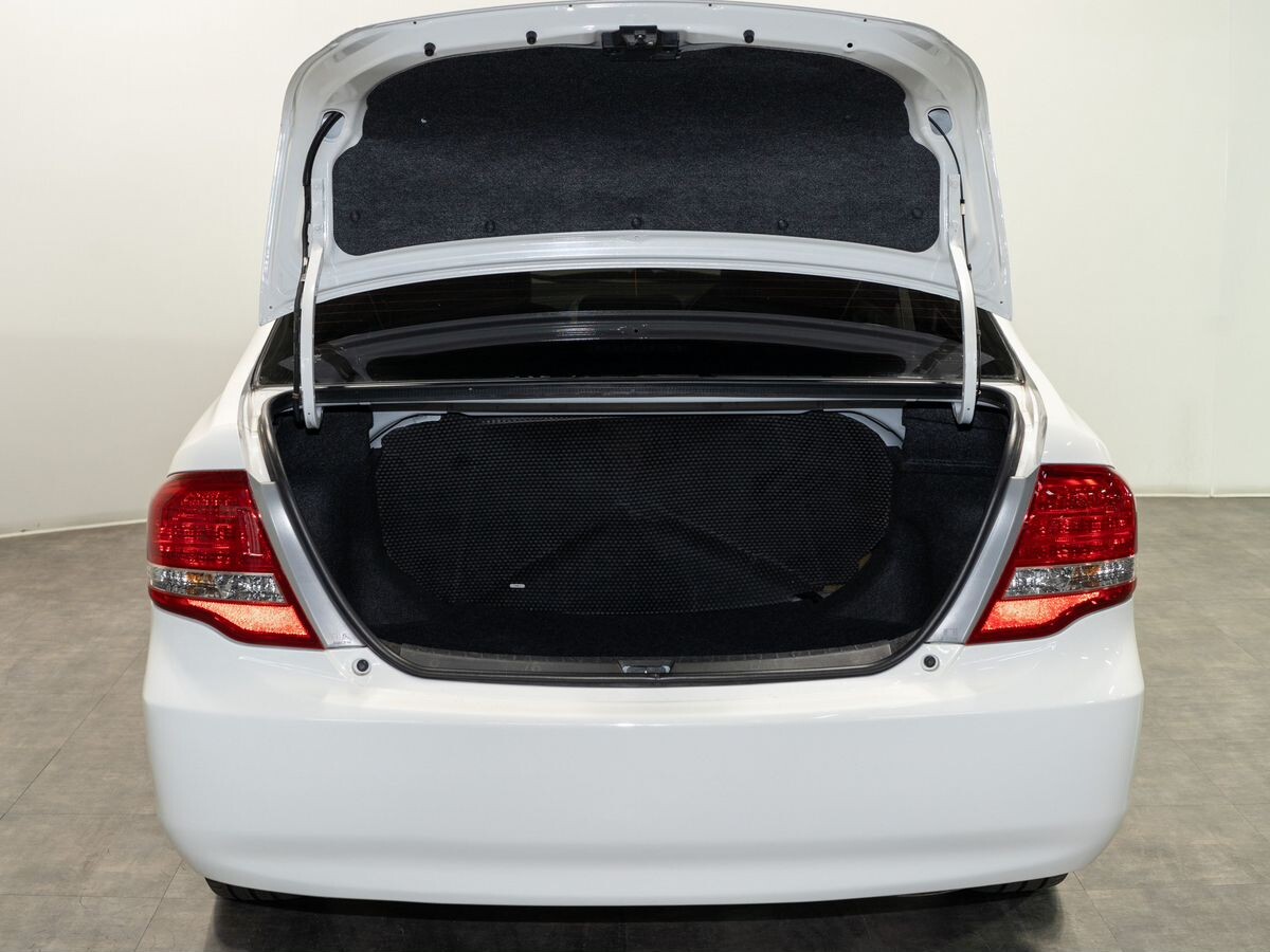 Toyota Corolla Axio 2009 - фото автомобиля