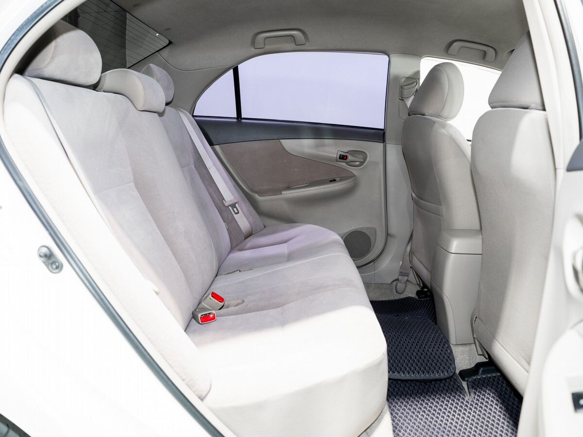 Toyota Corolla Axio 2009 - фото автомобиля