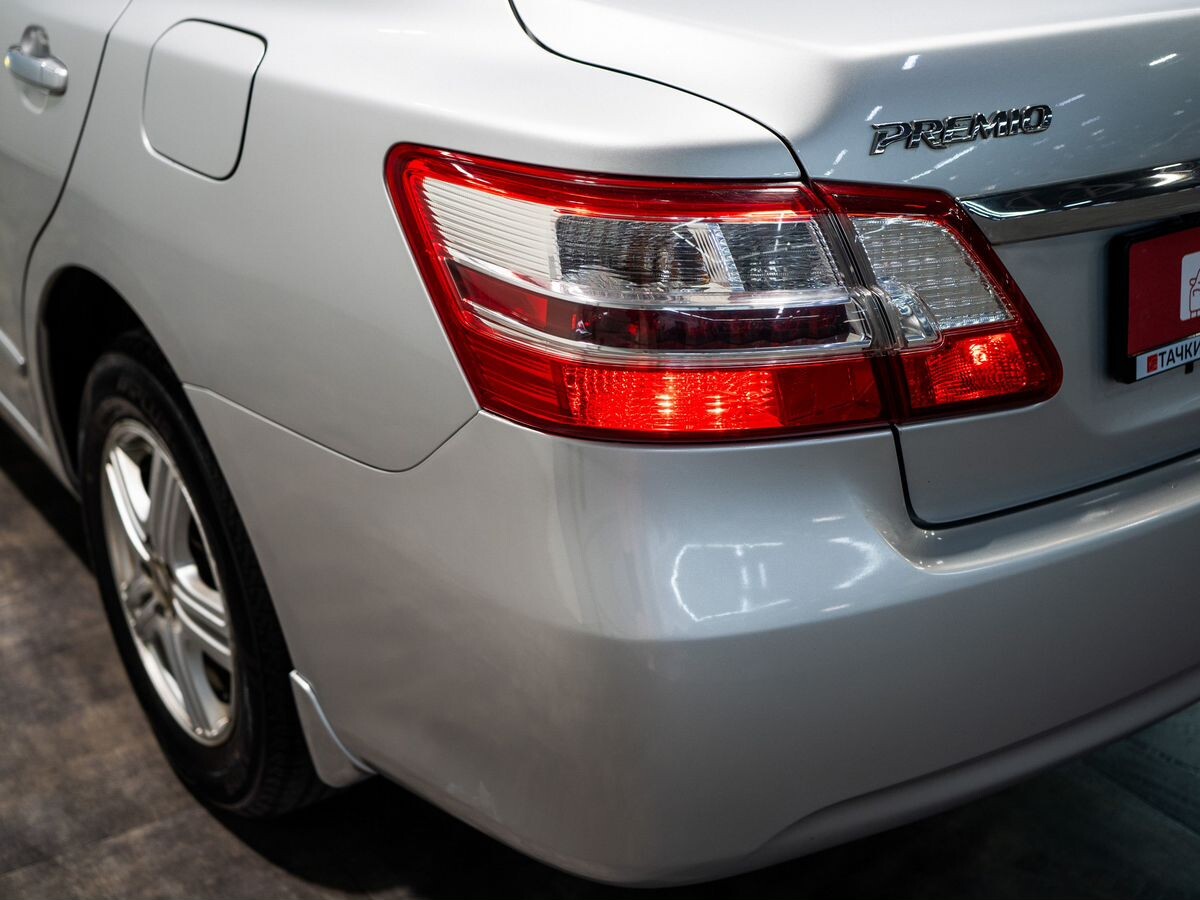 Toyota Premio 2010 - фото автомобиля