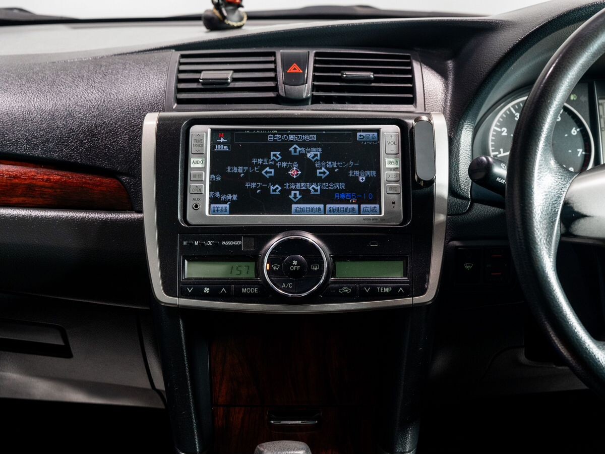 Toyota Premio 2010 - фото автомобиля