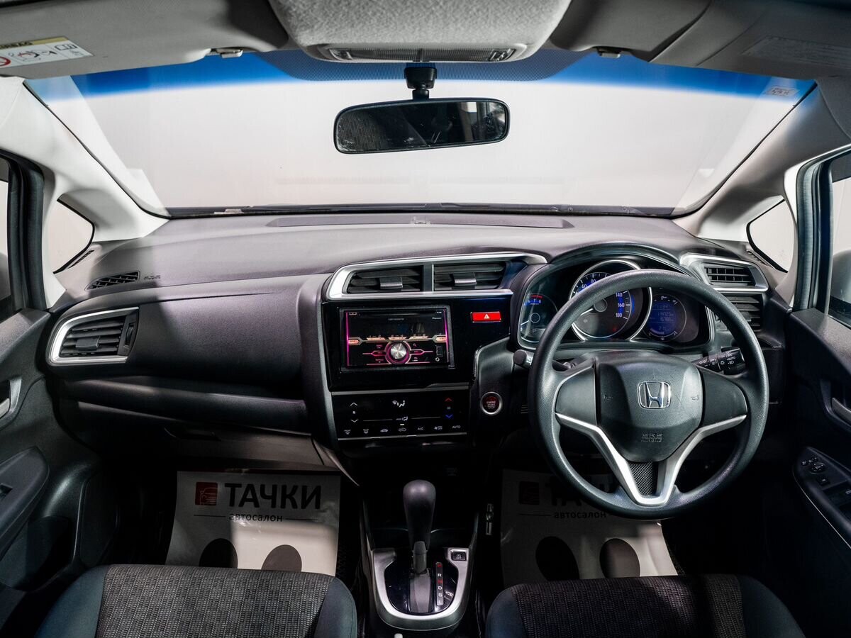 Honda Fit 2013 - фото автомобиля
