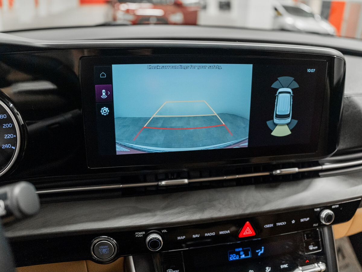 Kia Carnival 2020 - фото автомобиля