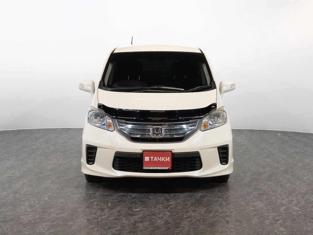 Honda Freed 2012 - фото автомобиля